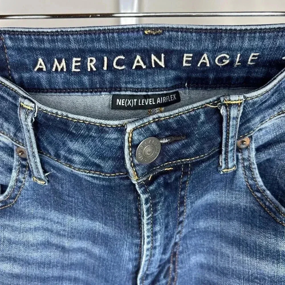 American Eagle Slim Straight Size 30x32 Jean Distressed Blue